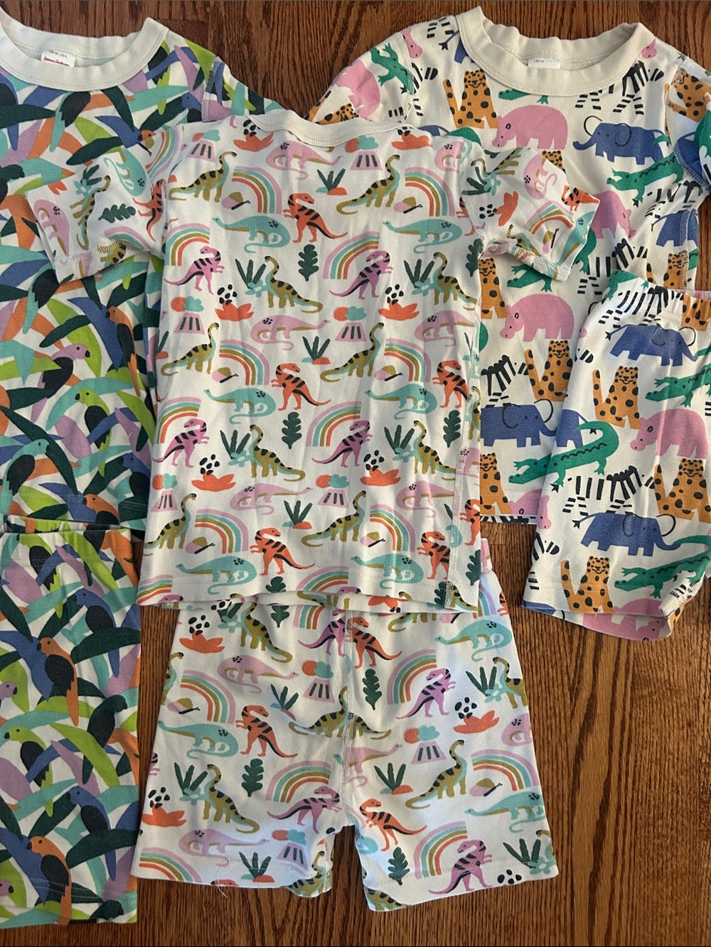 Lot of Hanna Andersson Short John Pajamas - Picture 6 of 6